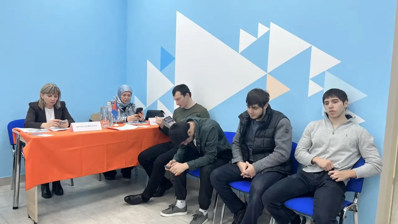 Более 600 вакантных рабочих мест предложили Службы занятости Минтруда РД в ходе специализированных ярмарок, проведенных в муниципалитетах республики